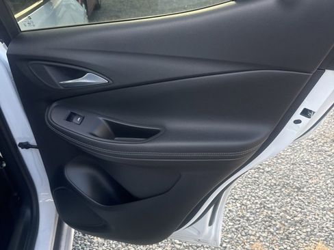 Used 2021 Buick Encore GX Select w/ Experience Buick Package image 8