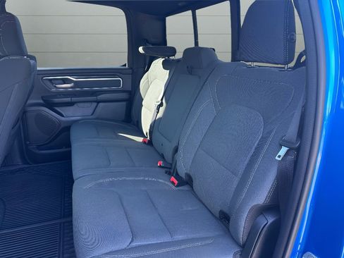 Used 2022 RAM 1500 Big Horn AWD/4WD image 15