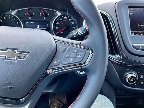 Used 2024 Chevrolet Equinox RS FWD image 20