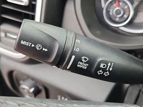 Used 2022 RAM 1500 Big Horn image 26