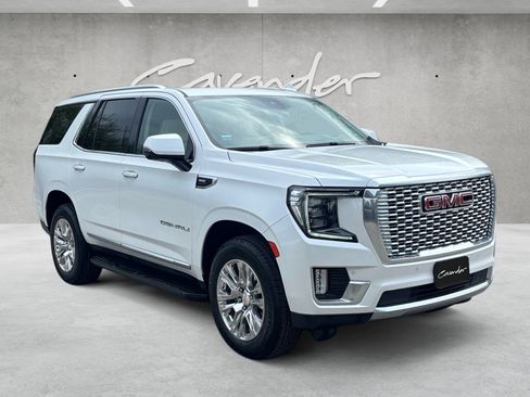 Used 2023 GMC Yukon Denali AWD/4WD image 2