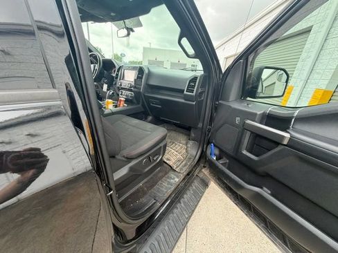 Used 2018 Ford F150 XLT w/ Equipment Group 302A Luxury AWD/4WD image 38