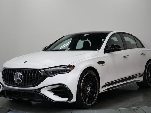 Used 2025 Mercedes-Benz E 53 AMG e 4MATIC Sedan image 5