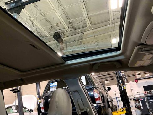 Used 2019 Subaru Forester Premium image 13