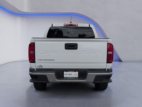Used 2021 Chevrolet Colorado W/T w/ WT Convenience Package RWD image 14