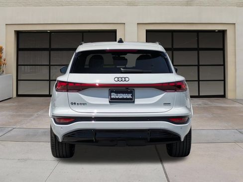 New 2027 Audi Q6 e-tron Premium Plus AWD/4WD image 4