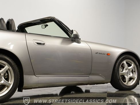 Used 2001 Honda S2000 image 29