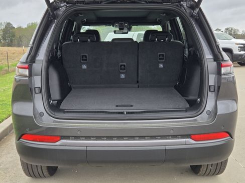 New 2026 Jeep Grand Cherokee Limited AWD/4WD image 7