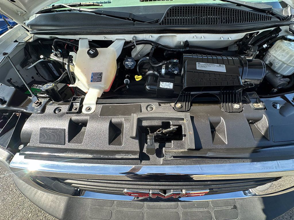 Used 2019 GMC Savana 2500 w/ Driver Convenience Package RWD image 31