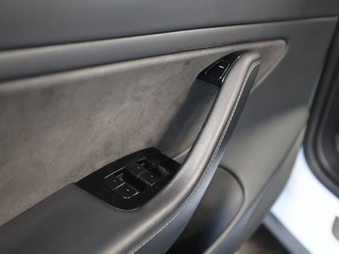 Used 2019 Tesla Model 3 Performance AWD/4WD image 22