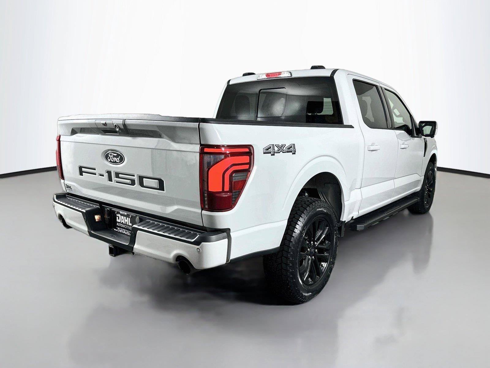 Used 2024 Ford F150 Lariat AWD/4WD image 13