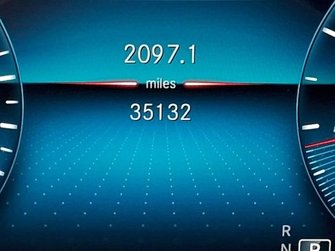 Used 2022 Mercedes-Benz GLA 250 4MATIC image 19