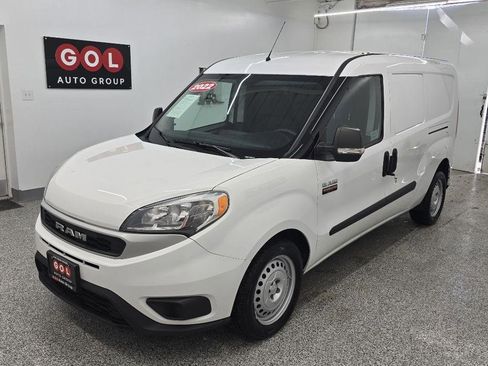 Used 2022 RAM ProMaster City Tradesman image 3