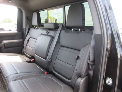 Certified 2023 GMC Sierra 3500 Denali w/ Denali Ultimate Package AWD/4WD image 26