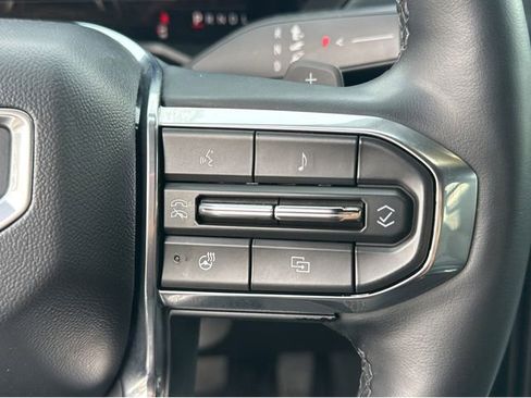 Certified 2024 GMC Acadia Elevation image 19