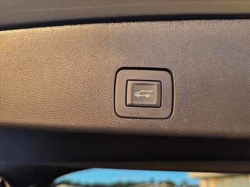 New 2026 Buick Encore GX Avenir image 5