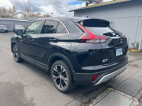 Used 2022 Mitsubishi Eclipse Cross SE image 5