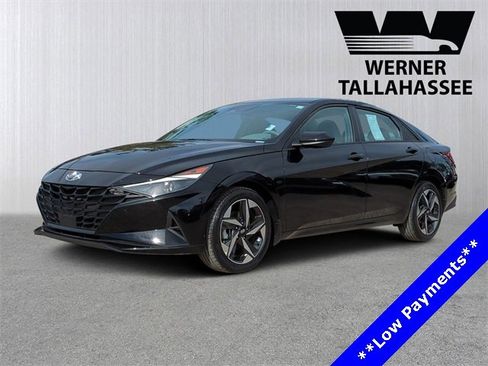 Certified 2023 Hyundai Elantra SEL w/ Convenience Package image 1