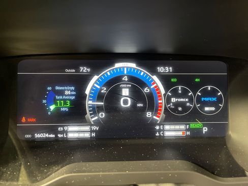 Used 2023 Toyota Tundra Platinum AWD/4WD image 18