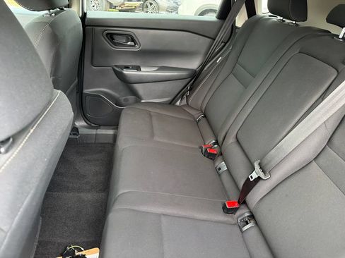 Certified 2024 Nissan Rogue S FWD image 29