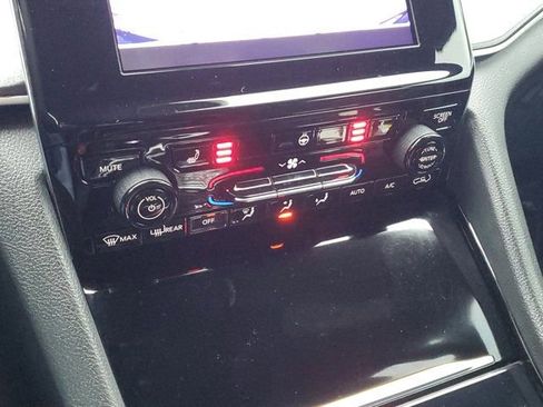 Used 2023 Jeep Grand Cherokee L Altitude image 28