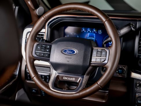 Used 2025 Ford F350 King Ranch w/ Chrome Package image 37