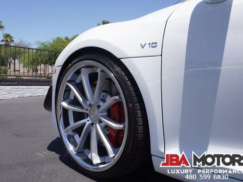 Used 2011 Audi R8 V10 AWD/4WD image 24
