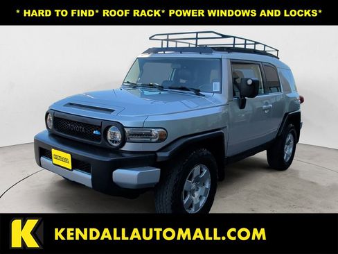 Used 2008 Toyota FJ Cruiser 4WD image 1