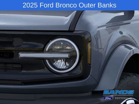 New 2025 Ford Bronco Outer Banks image 20