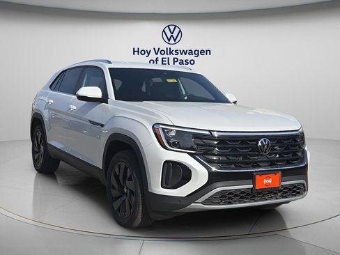 New 2026 Volkswagen Atlas Cross Sport SE FWD image 1