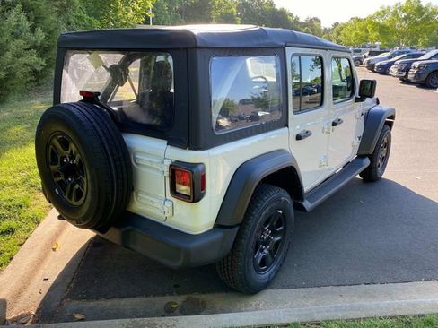 Used 2023 Jeep Wrangler Sport image 32