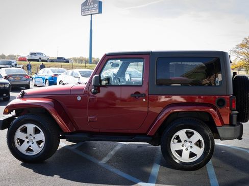 Used 2012 Jeep Wrangler Sahara w/ Dual Top Group image 14