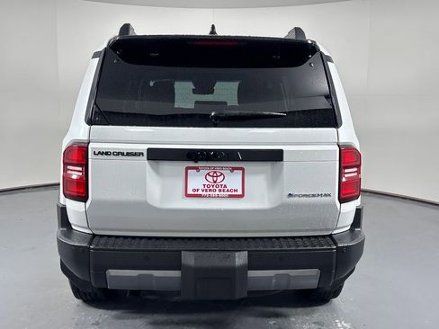 Used 2025 Toyota Land Cruiser w/ Premium Package image 5