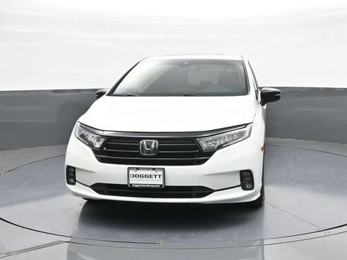Used 2024 Honda Odyssey Sport image 30