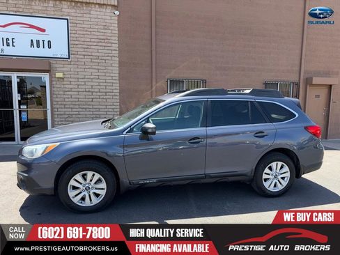 Used 2017 Subaru Outback 2.5i Premium AWD/4WD image 2
