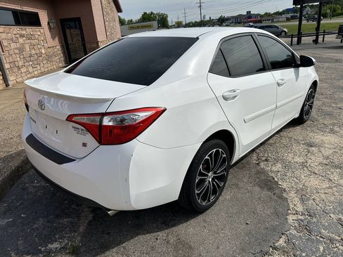 Used 2016 Toyota Corolla S w/ Body Protection Package #1 FWD image 10