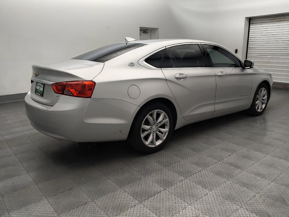 Used 2016 Chevrolet Impala LT FWD image 9