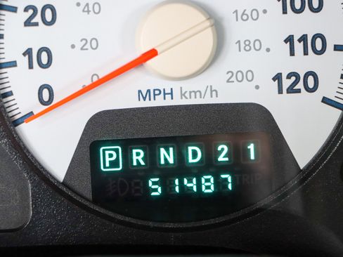 Used 2007 Dodge Ram 2500 Truck SLT image 16