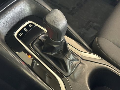 Used 2024 Toyota Corolla LE w/ LE Convenience Package image 20
