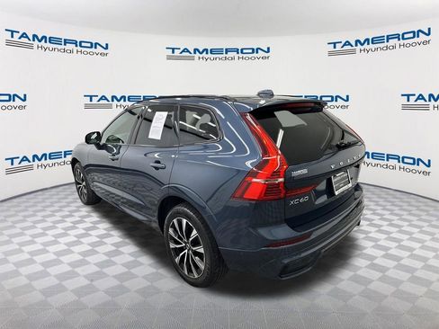 Used 2023 Volvo XC60 B5 Plus AWD/4WD image 3