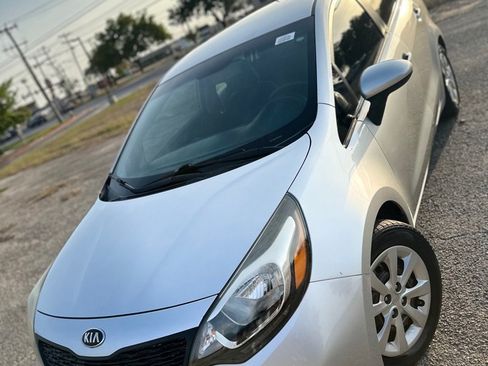 Used 2014 Kia Rio LX FWD image 5