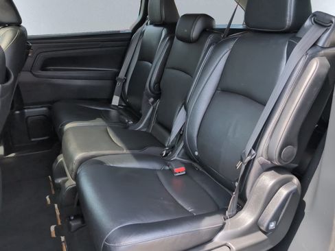 Used 2023 Honda Odyssey Touring image 18