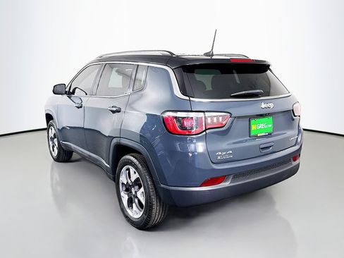 Used 2017 Jeep Compass Limited image 7