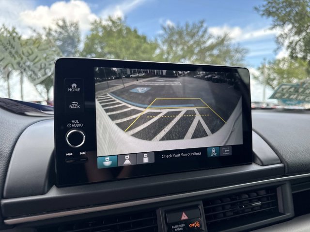Certified 2025 Honda Pilot EX-L image 25
