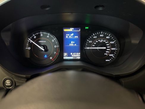 Used 2018 Subaru Crosstrek 2.0i Premium image 25
