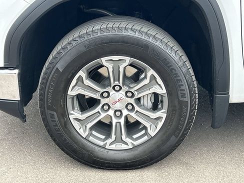 Used 2026 GMC Sierra 1500 SLT AWD/4WD image 32