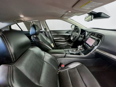 Used 2020 Nissan Maxima 3.5 SV w/ Floor Mat Group FWD image 29