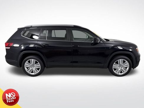 Used 2019 Volkswagen Atlas SE image 2