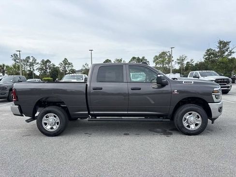 New 2026 RAM 2500 Tradesman AWD/4WD image 2