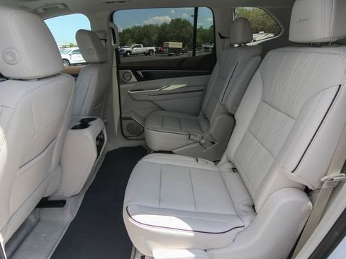 New 2026 Buick Enclave Avenir w/ Super Cruise Package AWD/4WD image 29